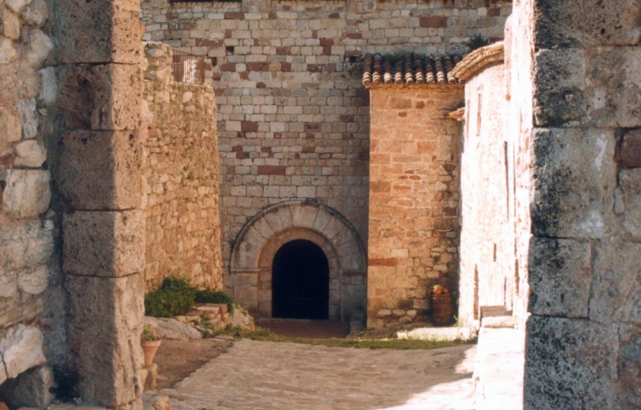 Castell de Mediona