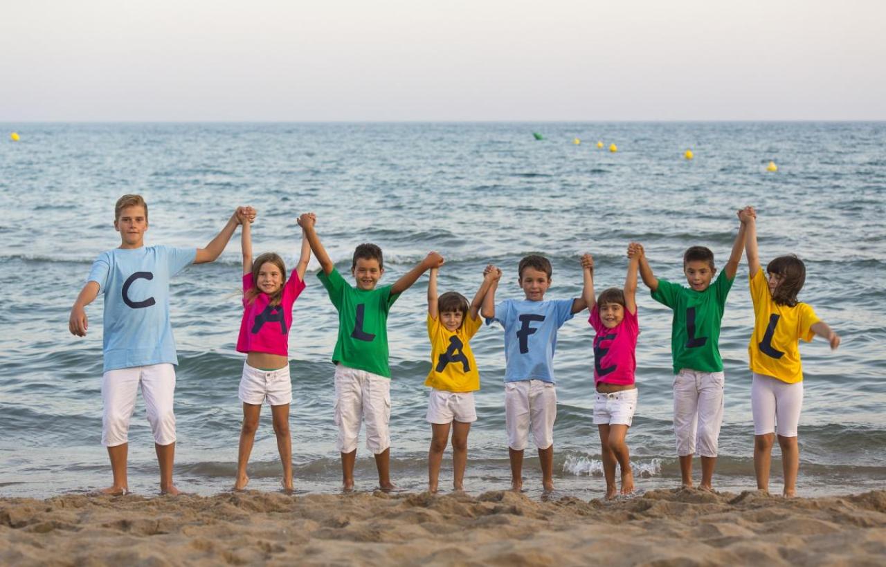 calafell_-_family_-c_gabriel_mestre_photography.jpg calafell_-_family_-c_gabriel_mestre_photography.jpg