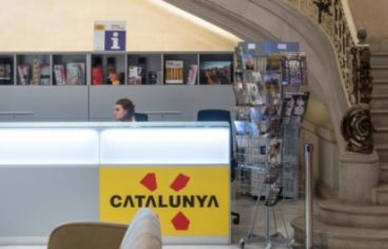 Palau Robert (Oficina de turisme de Catalunya a Barcelona) Palau Robert (Oficina de turisme de Catalunya a Barcelona)
